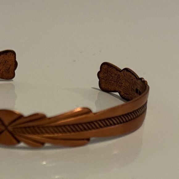 Vintage Southwestern Children’s Bracelet Kids - Picture 4 of 4